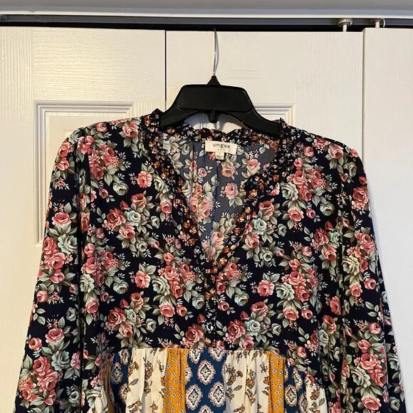 Dress - Picture 2 of 3